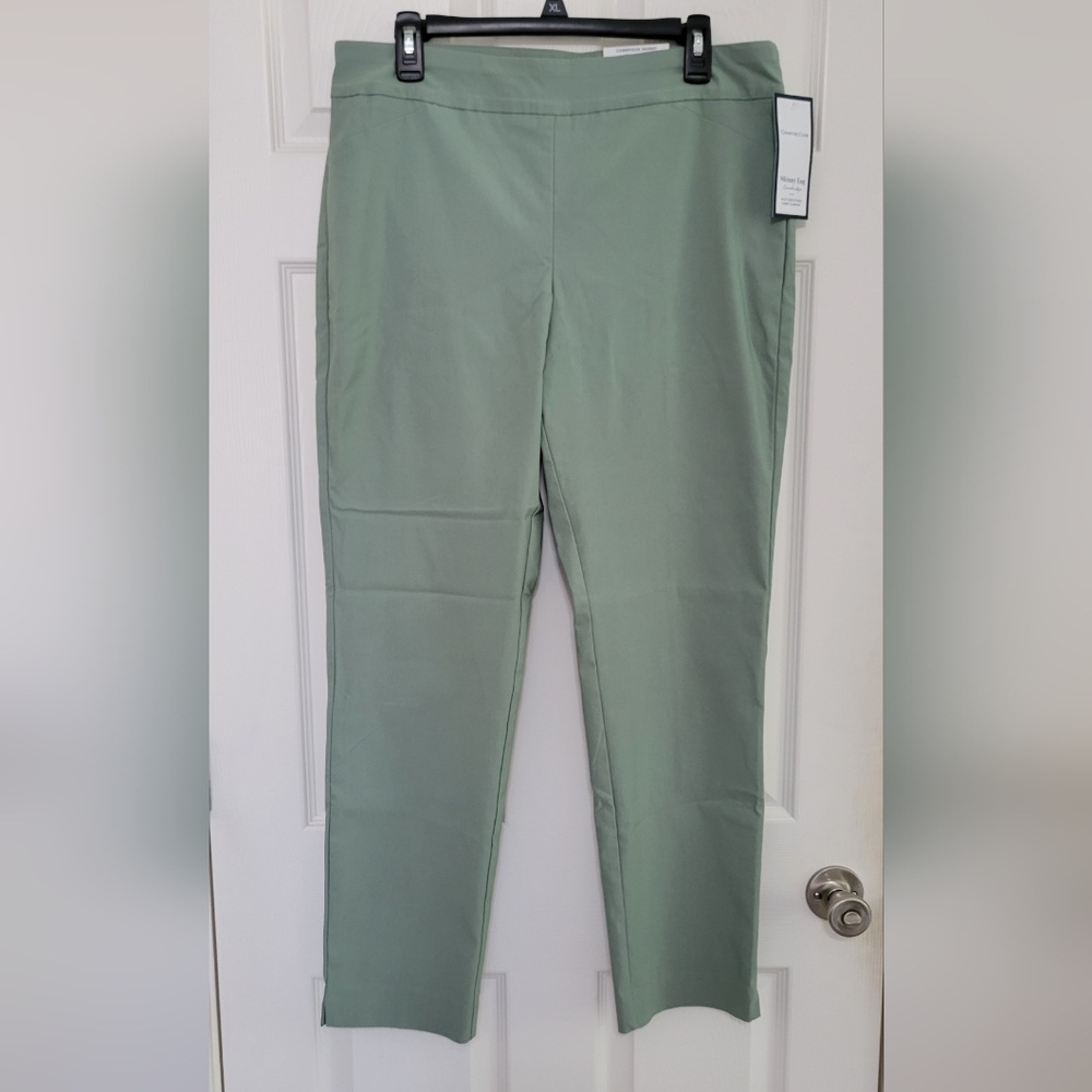Ideal for spring! Charter Club Cambridge skinny leg pants, size 14, NWT.